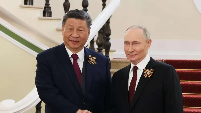 Russia and China Firmly Challenge US on Iran