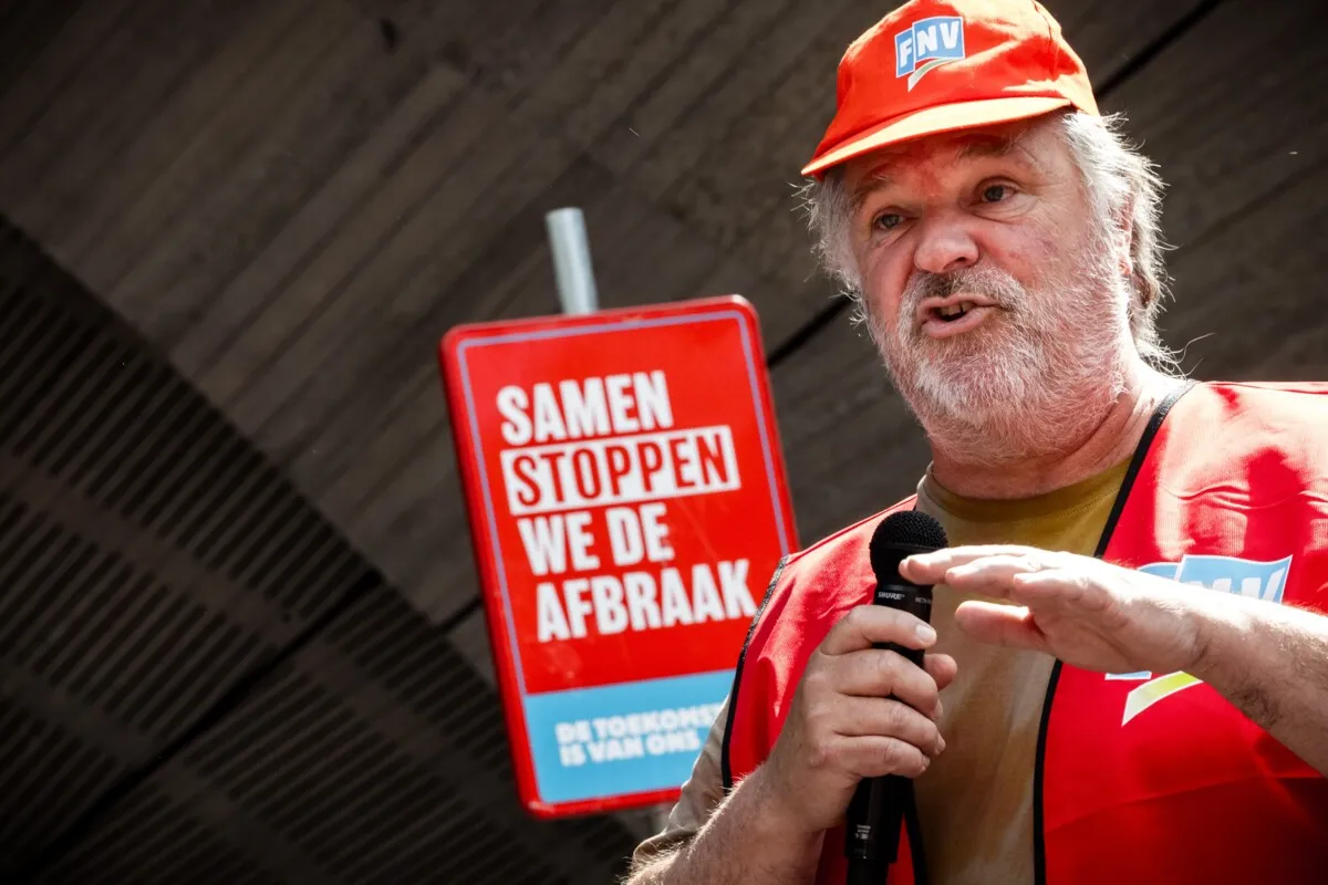 FNV’s Romance with PRO Stirs Deep Resentment