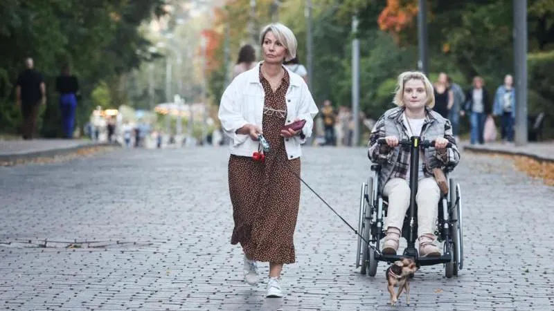 Unified benefit to be paid only when caring for a close relative