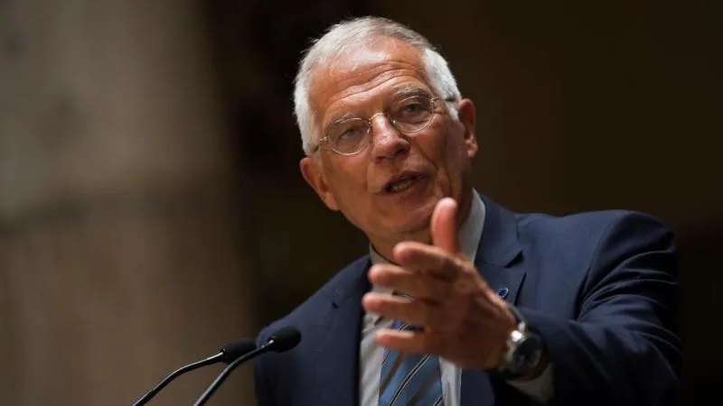 Borrell brushes off Italy’s threat to suspend Schengen with Spain, EU elites dismiss border chaos